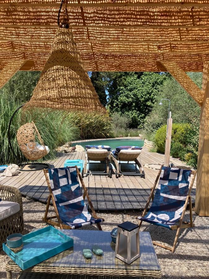 Villa Le Nid De La Huppe Noves Exterior foto